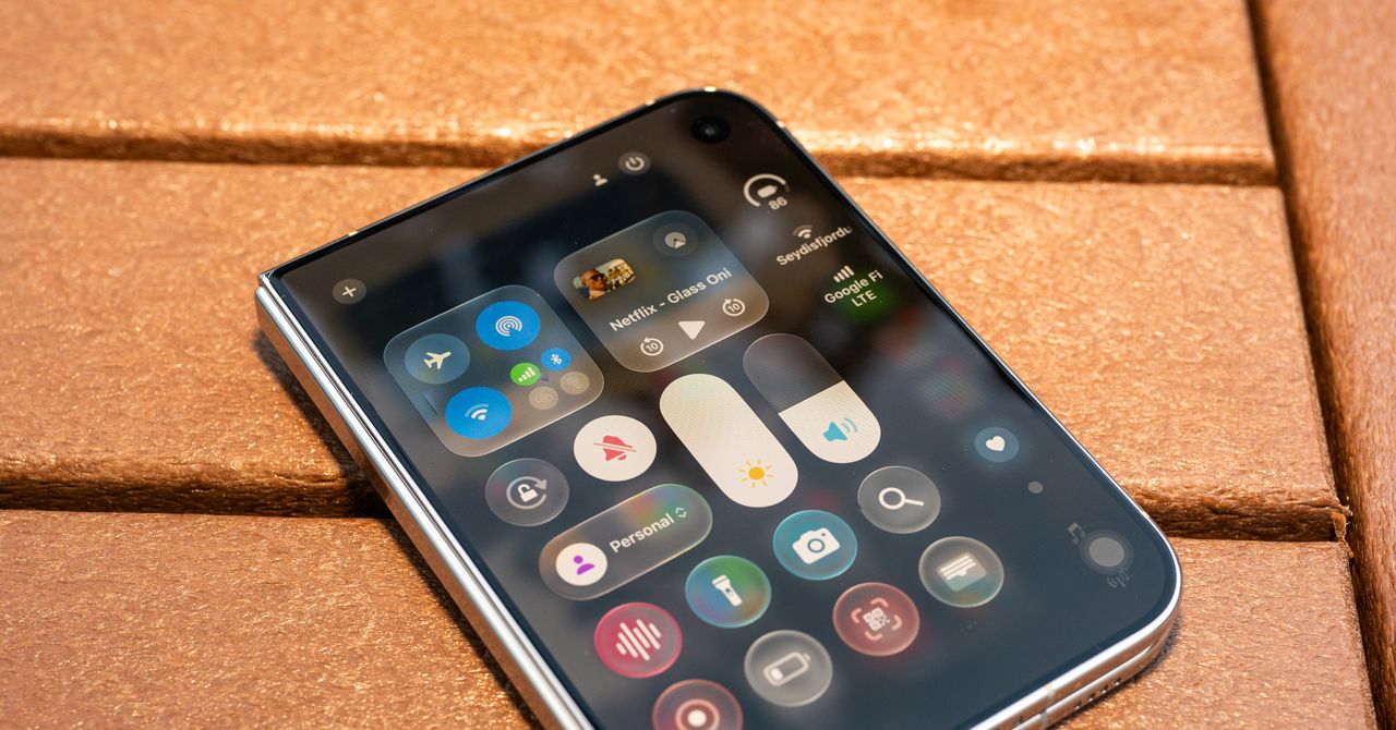 Liquid Glass Finally Makes Sense on the iPhone Duo